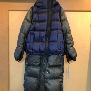 sacai ダウンコート