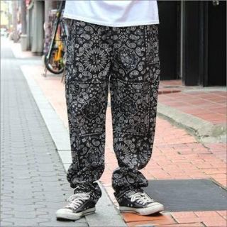 シュプリーム(Supreme)のcookman ペイズリーシェフパンツ　supreme 新品未使用品(ワークパンツ/カーゴパンツ)