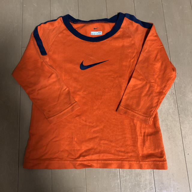 NIKE - ナイキ 長袖Tシャツ 90センチの通販 by くま's shop｜ナイキならラクマ