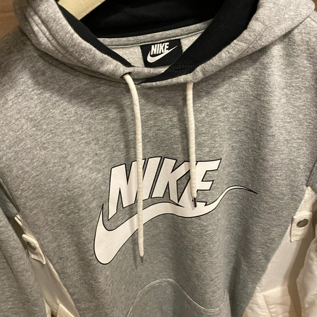 sacai(サカイ)の入手困難　sacai NIKE  コラボ　フーディー　パーカー メンズのトップス(パーカー)の商品写真