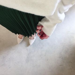 ザラ(ZARA)のZARA ザラ　プリーツスカート　(ロングスカート)