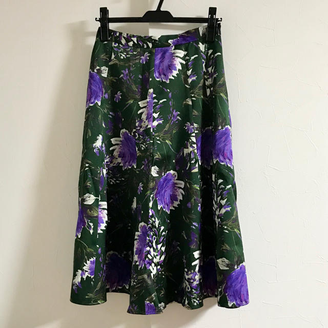 ANAYI(アナイ)のpipi♪様専用ＡＮＡＹＩフラワープリントスカート レディースのスカート(ひざ丈スカート)の商品写真