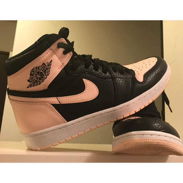 NIKE(ナイキ)のAIR jordan 1 CRIMSON TINT BLACK PINK メンズの靴/シューズ(スニーカー)の商品写真