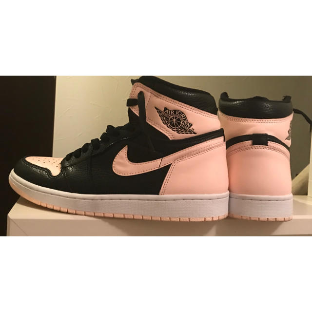 NIKE(ナイキ)のAIR jordan 1 CRIMSON TINT BLACK PINK メンズの靴/シューズ(スニーカー)の商品写真