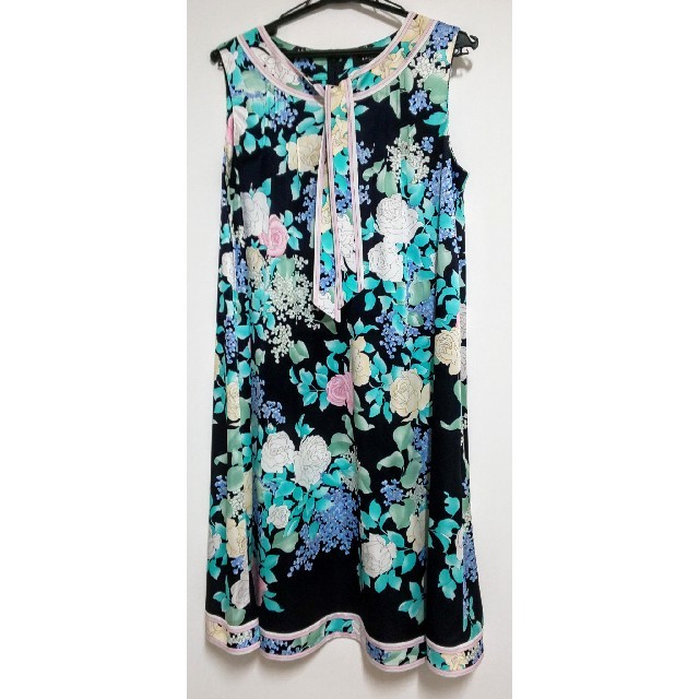 人気の贈り物が LEONARD 2019年美品☆春、夏物リボンが可愛い