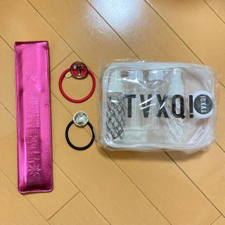 トウホウシンキ(東方神起)の東方神起　扇子　ヘアゴム　トラベルキット　コスメ　容器　セット(アイドルグッズ)