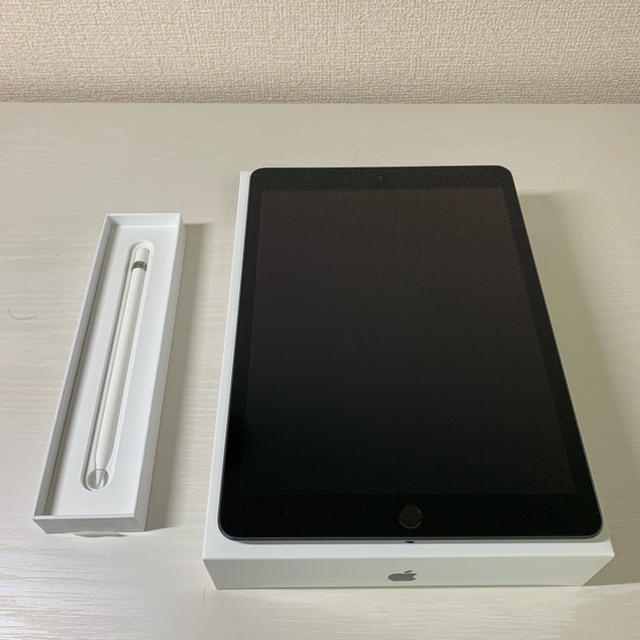 iPad 第7世代32GB WiFiモデル＋ Apple Pencil