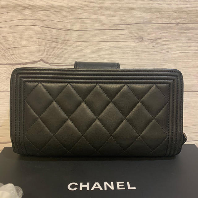 CHANEL(シャネル)の♡正規美品♡CHANEL シャネル シャネルボーイ 長財布 レディースのファッション小物(財布)の商品写真