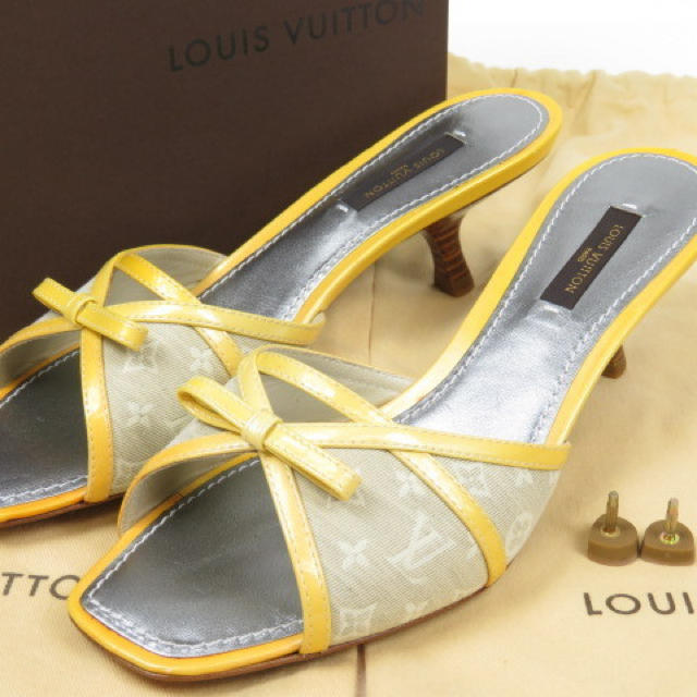 LOUIS VUITTON(ルイヴィトン)のヴィトン  サンダル レディースの靴/シューズ(サンダル)の商品写真
