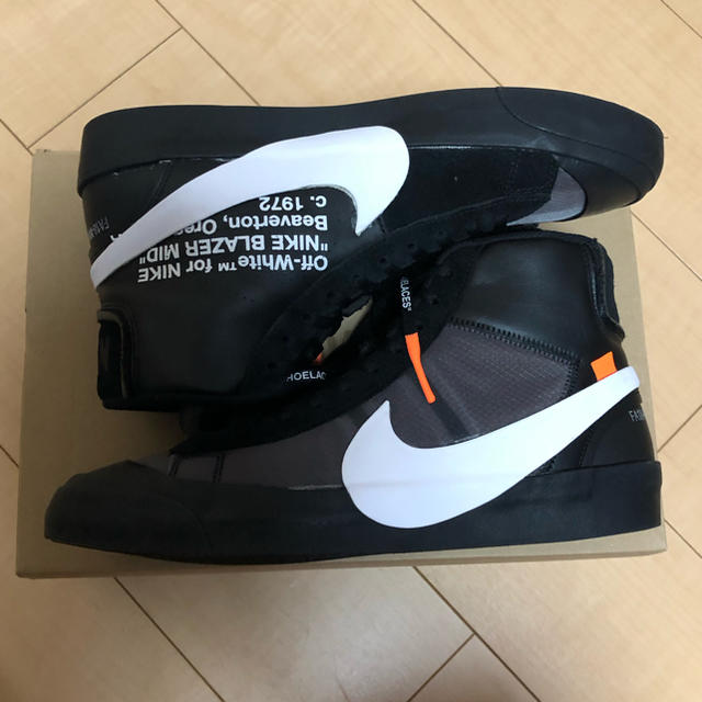 OFF-WHITE(オフホワイト)のOff White nike Blazer Black us10 28cm メンズの靴/シューズ(スニーカー)の商品写真