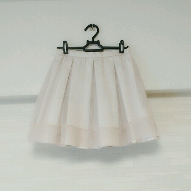 MERCURYDUO(マーキュリーデュオ)のピンクオーガンジータックスカート レディースのスカート(ミニスカート)の商品写真