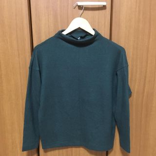 ユニクロ(UNIQLO)のUNIQLO ユニクロ フリースハイネック セーター Sサイズ(ニット/セーター)