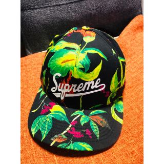 シュプリーム(Supreme)のシュプリーム Supreme cap キャップ BIG  NEW ERA  (キャップ)