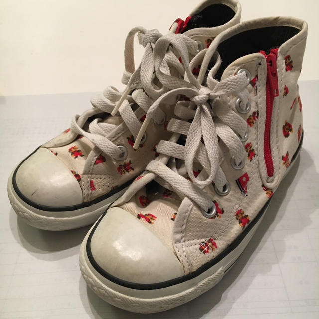 CONVERSE(コンバース)のコンバース☆マリオ キッズ/ベビー/マタニティのベビー靴/シューズ(~14cm)(スニーカー)の商品写真