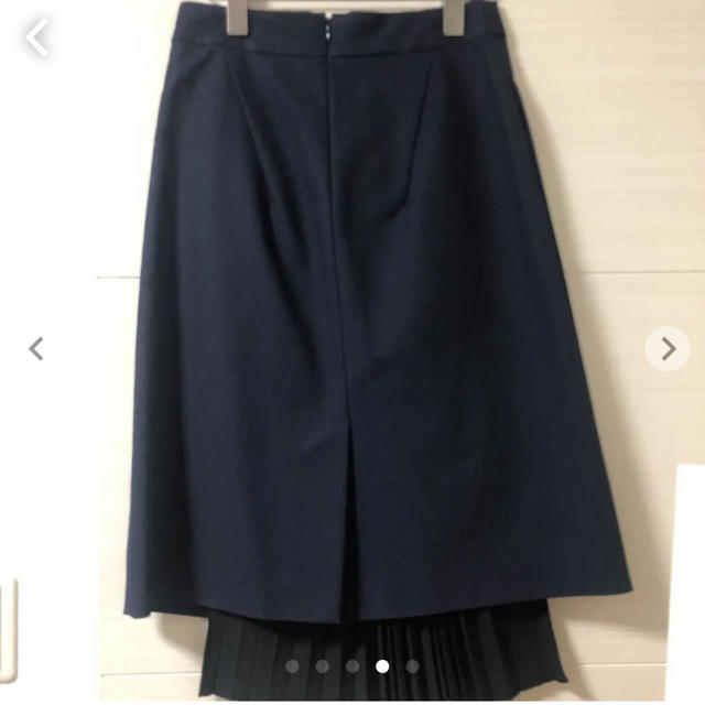 HYKE(ハイク)のtaro horiuchi センタープリーツスカート レディースのスカート(ひざ丈スカート)の商品写真