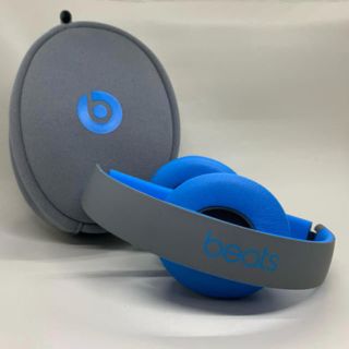 ビーツバイドクタードレ(Beats by Dr Dre)の大人気Beats solo2 Wireless限定ブルー、お買い得です♪(ヘッドフォン/イヤフォン)