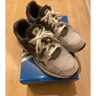 アディダス(adidas)のadidas ファルコン　28.0cm グレー(スニーカー)