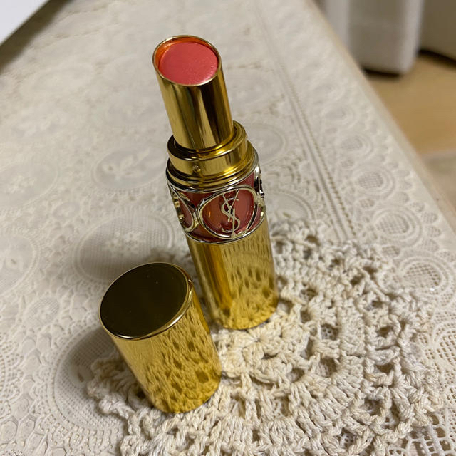 Yves Saint Laurent Beaute(イヴサンローランボーテ)のYSL ルージュヴォリュプテシャイン 口紅 婚活リップ コスメ/美容のベースメイク/化粧品(口紅)の商品写真