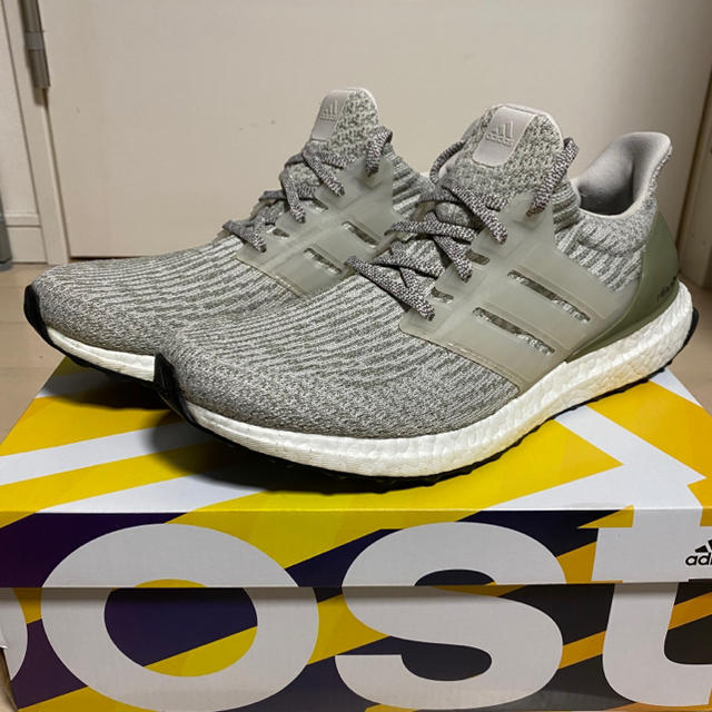 【値下げ‼️】Ultra Boost 28.0cm ADIDAS