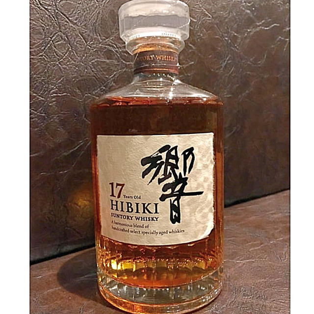 サントリー　響17年　ウイスキー　HIBIKI whisky