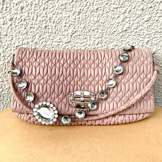 ミュウミュウmiumiuバッグ正規品ビジュー激カワ人気ナッパクリスタル