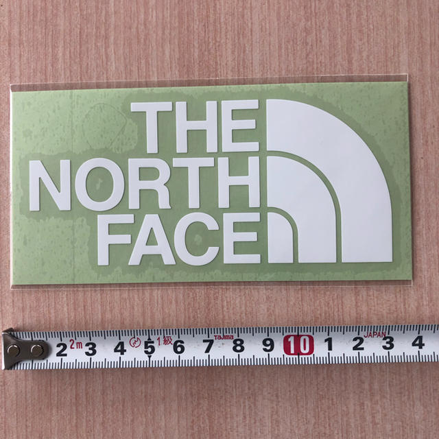 THE NORTH FACE(ザノースフェイス)のthenorthface  ステッカー　新品未使用 メンズの帽子(キャップ)の商品写真