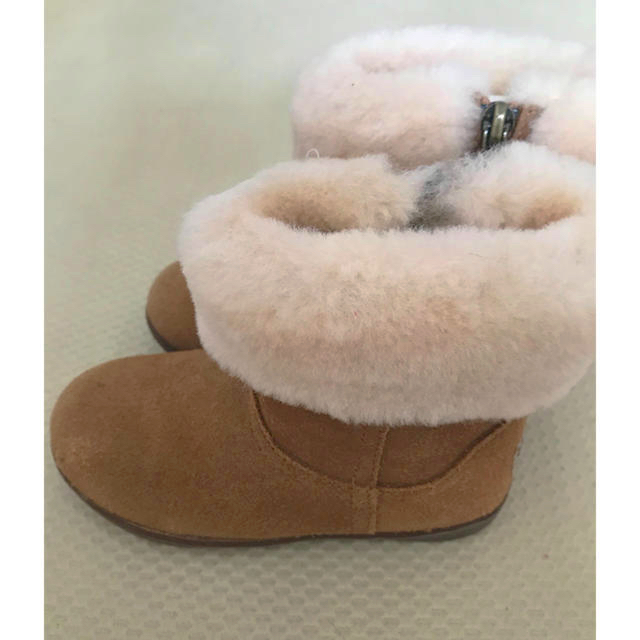 UGG ムートンブーツ　JORIE II