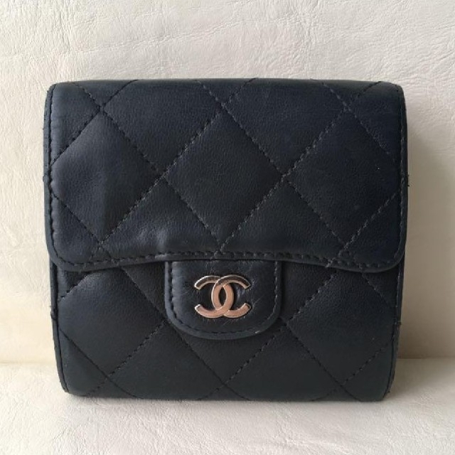 CHANEL シャネル マトラッセ Wホック　　　2月15日限定出品　お早めに！