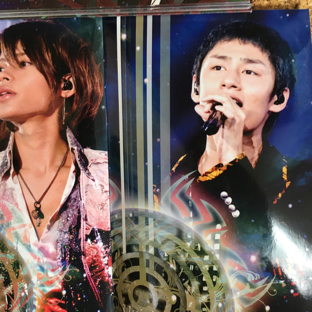 KAT-TUN(カトゥーン)のKAT-TUN　LIVE　Break　the　Records（初回限定盤） DV エンタメ/ホビーのDVD/ブルーレイ(ミュージック)の商品写真