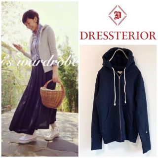 ドレステリア(DRESSTERIOR)の田丸麻紀着 同型色違い ドレステリア 吊裏毛ジップパーカー ネイビー サイズ1(パーカー)