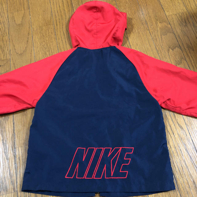 NIKE(ナイキ)のNIKE ナイキ ✨シャカシャカ✨100 キッズ/ベビー/マタニティのキッズ服男の子用(90cm~)(ジャケット/上着)の商品写真