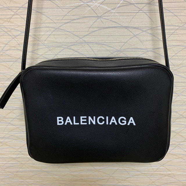 BALENCIAGA BAG(バレンシアガバッグ)のBALENCIAGA ショルダーバッグ レディースのバッグ(ショルダーバッグ)の商品写真