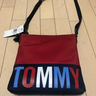 トミーガール(tommy girl)の新品タグつき　トミーTommy デカロゴショルダー(ショルダーバッグ)