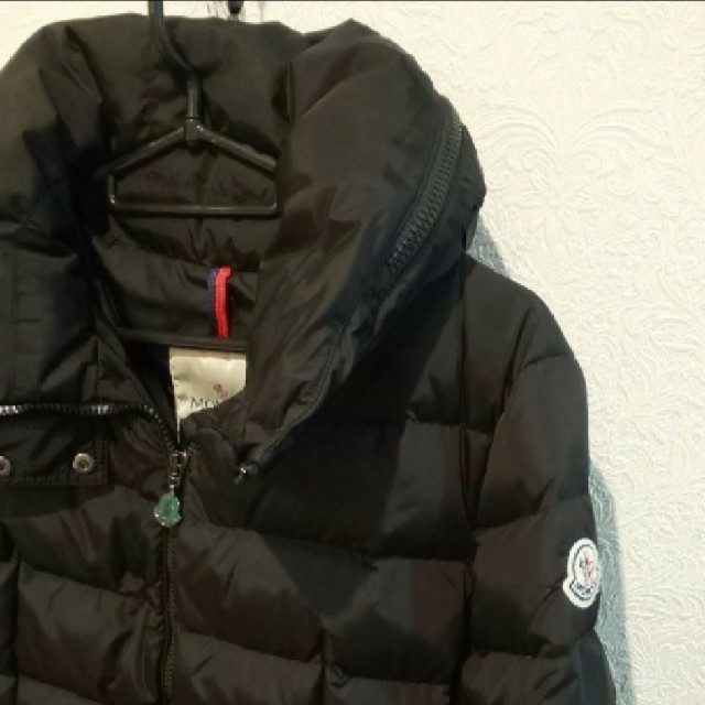 MONCLER(モンクレール)の国内直営店購入　モンクレール レディースのジャケット/アウター(ダウンコート)の商品写真