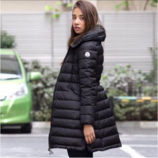 モンクレール(MONCLER)の国内直営店購入　モンクレール(ダウンコート)