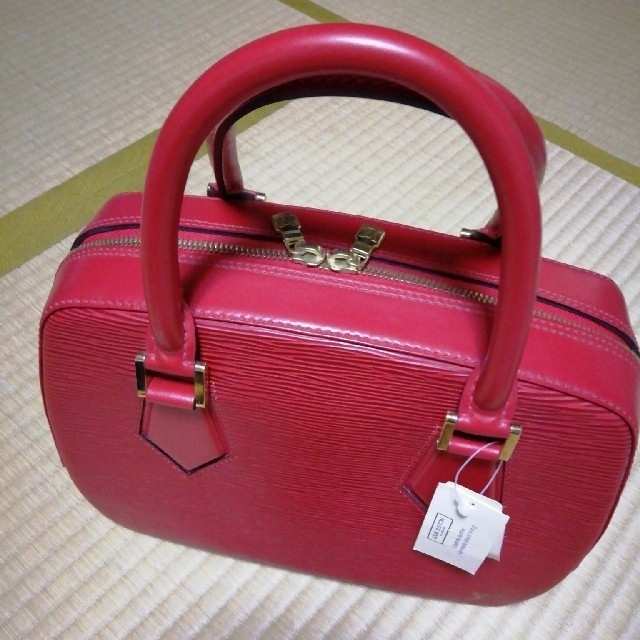 LOUIS VUITTON - ぺこ◆◆LOUIS VUITTON◆エピ　サブロン　M52047