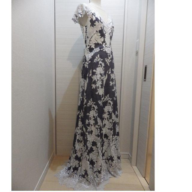 Tadashi Shojiタダシショージ　綺麗な白レース・グレーのドレス2ロングドレス