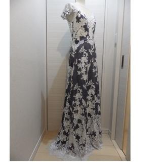 タダシショウジ(TADASHI SHOJI)のTadashi Shojiタダシショージ　綺麗な白レース・グレーのドレス2(ロングドレス)