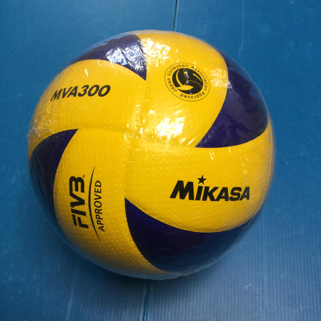 MIKASA(ミカサ)のミカサ MVA300 バレーボール５号球 スポーツ/アウトドアのスポーツ/アウトドア その他(バレーボール)の商品写真