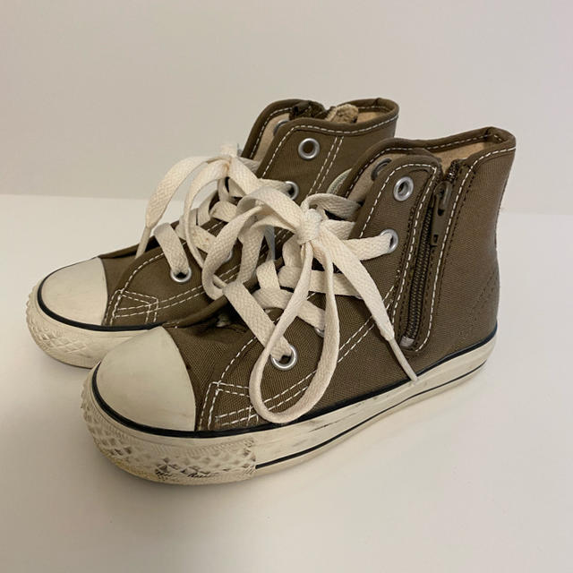 CONVERSE(コンバース)のconverse コンバースキッズ　カーキ　16㎝ キッズ/ベビー/マタニティのキッズ靴/シューズ(15cm~)(スニーカー)の商品写真