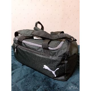 プーマ(PUMA)の【新品】PUMA プーマ バッグ　ブラック(ボストンバッグ)