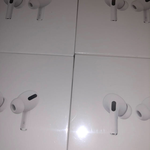 【期間限定】 AirPods 38個 Pro ヘッドフォン/イヤフォン 【期間限定】 AirPods 38個 Pro ヘッドフォン/イヤフォン