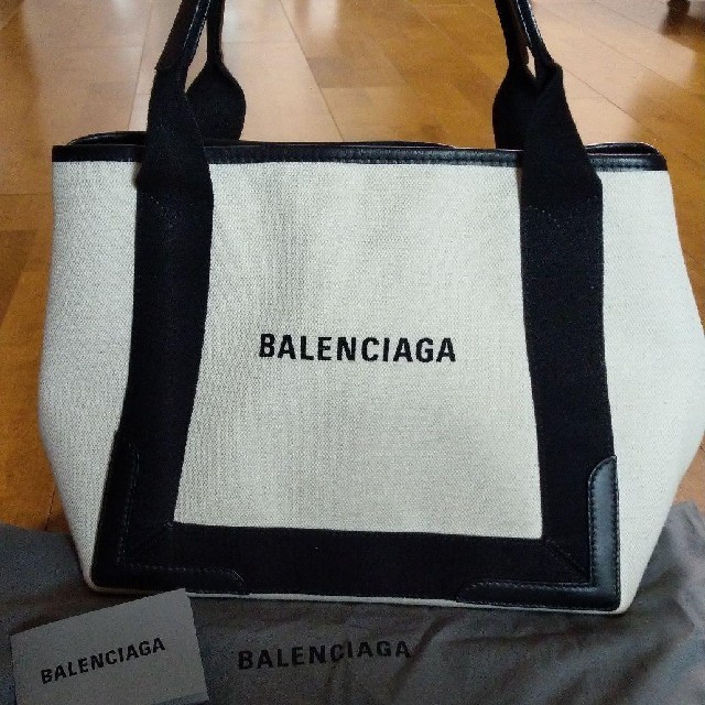 （美品）BALENCIAGA新ロゴNAVY CABASトートバッグ