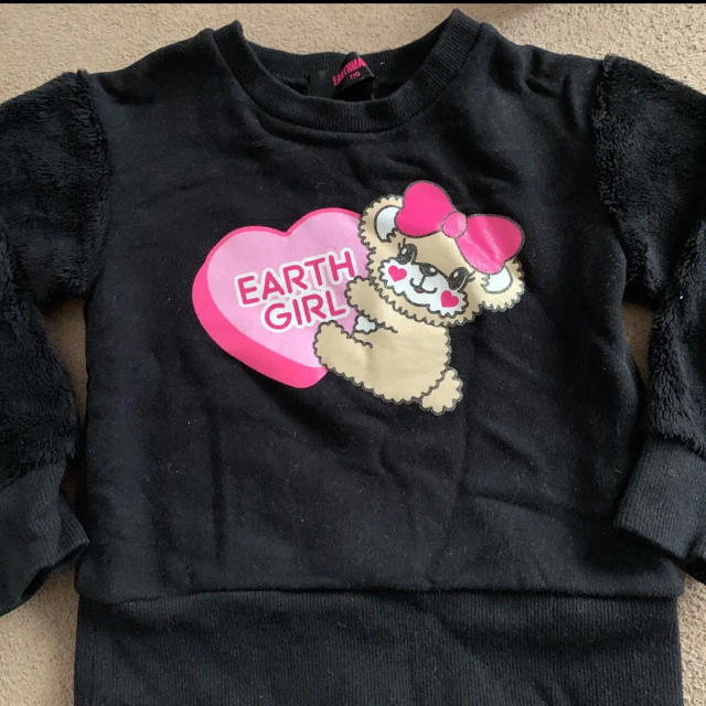 EARTHMAGIC(アースマジック)のアースマジック  トレーナー　110cm キッズ/ベビー/マタニティのキッズ服女の子用(90cm~)(Tシャツ/カットソー)の商品写真