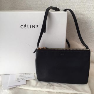 セリーヌ(celine)の【正規品】CÉLINE トリオ 旧ロゴ(ショルダーバッグ)