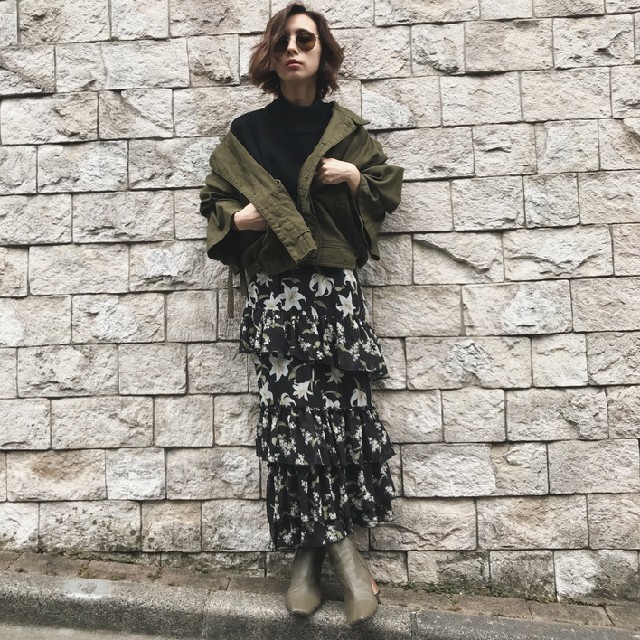 ロングスカートアメリヴィンテージ　TWIN LILY OVERLAP SKIRT