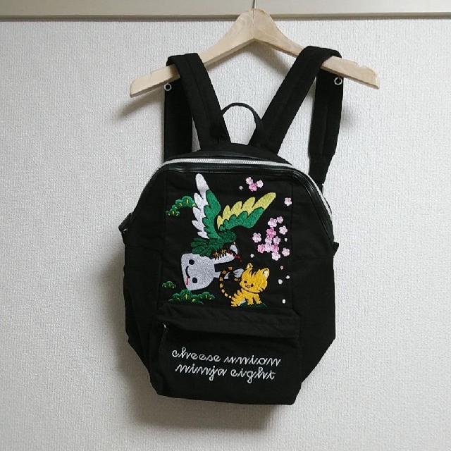 CUNE - CUNE 刺繍リュック バッグ とりちゃん とらちゃん 未使用 新品の通販 by うにきのこ's shop｜キューンならラクマ