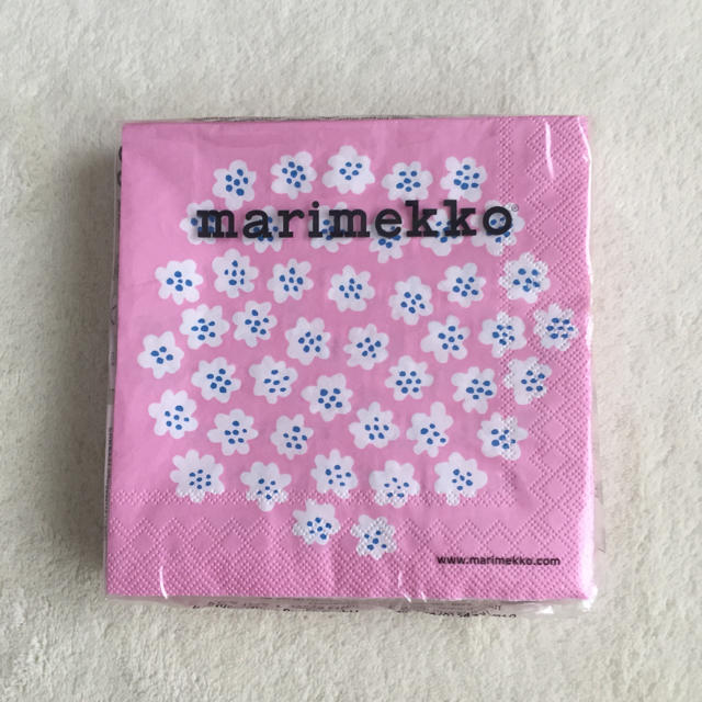 marimekko(マリメッコ)の【3個セット】マリメッコ ペパーナプキン Puketti柄 インテリア/住まい/日用品のキッチン/食器(テーブル用品)の商品写真