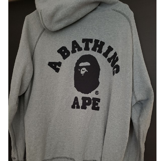 A BATHING APE(アベイシングエイプ)のフード付きパーカー メンズのトップス(パーカー)の商品写真