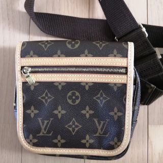 ルイヴィトン(LOUIS VUITTON)のルイヴィトン　ウエストバック(ボディーバッグ)